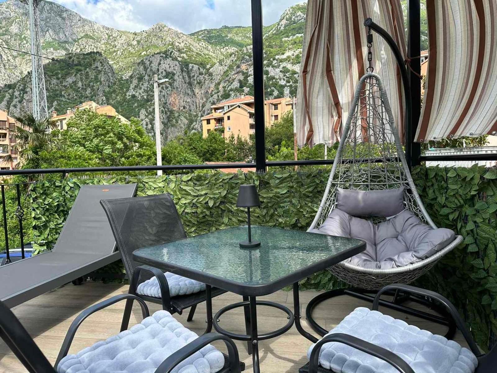 Sunshine Apartment With Private Pool And Parking Kotor Eksteriør billede